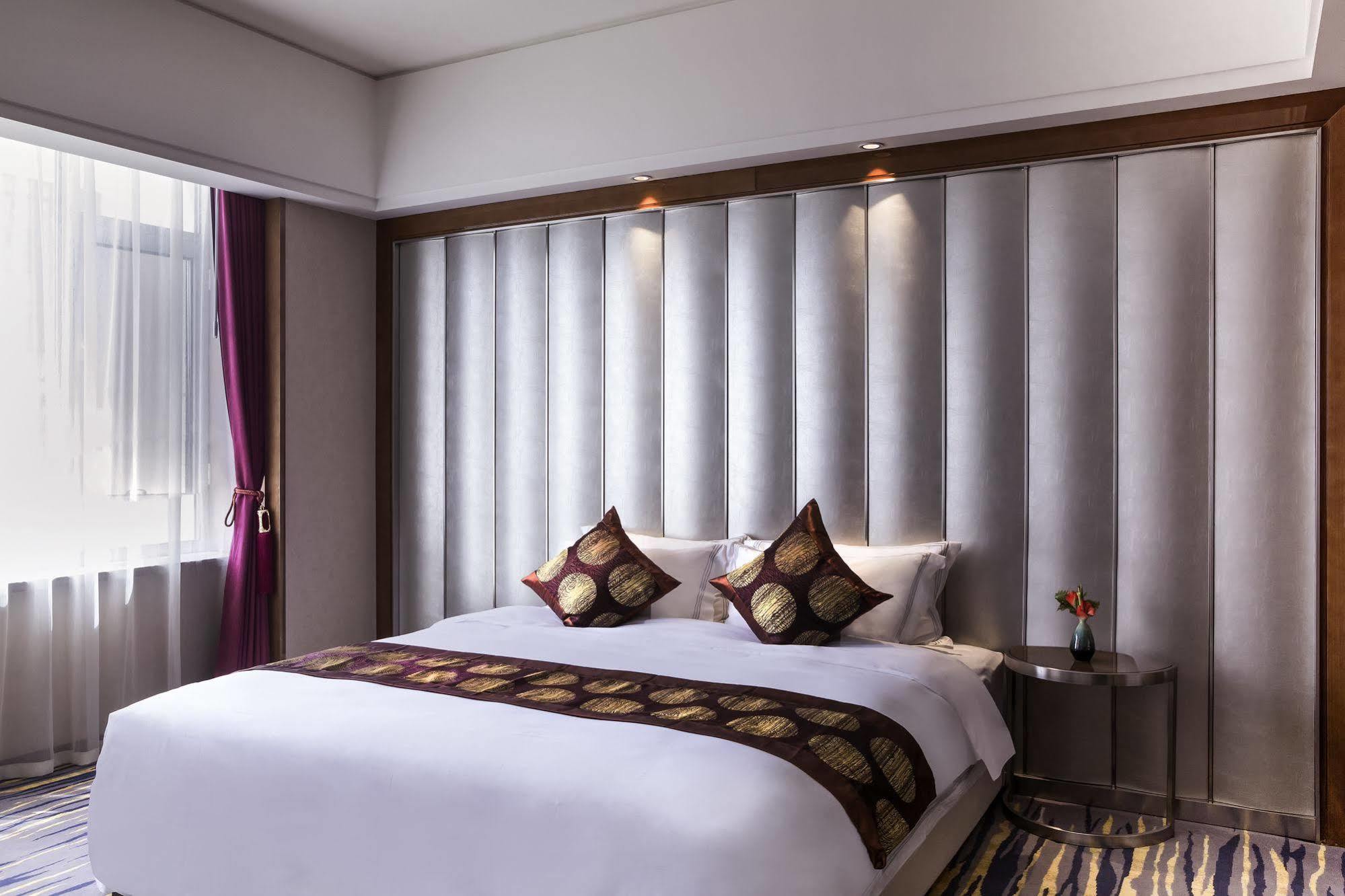 โนโวเทล ต้าฉิง ห่าวฟาง Hotel ต้าชิ่ง ภายนอก รูปภาพ